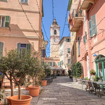 Casa Dritta Lägenhet Bordighera Exteriör bild