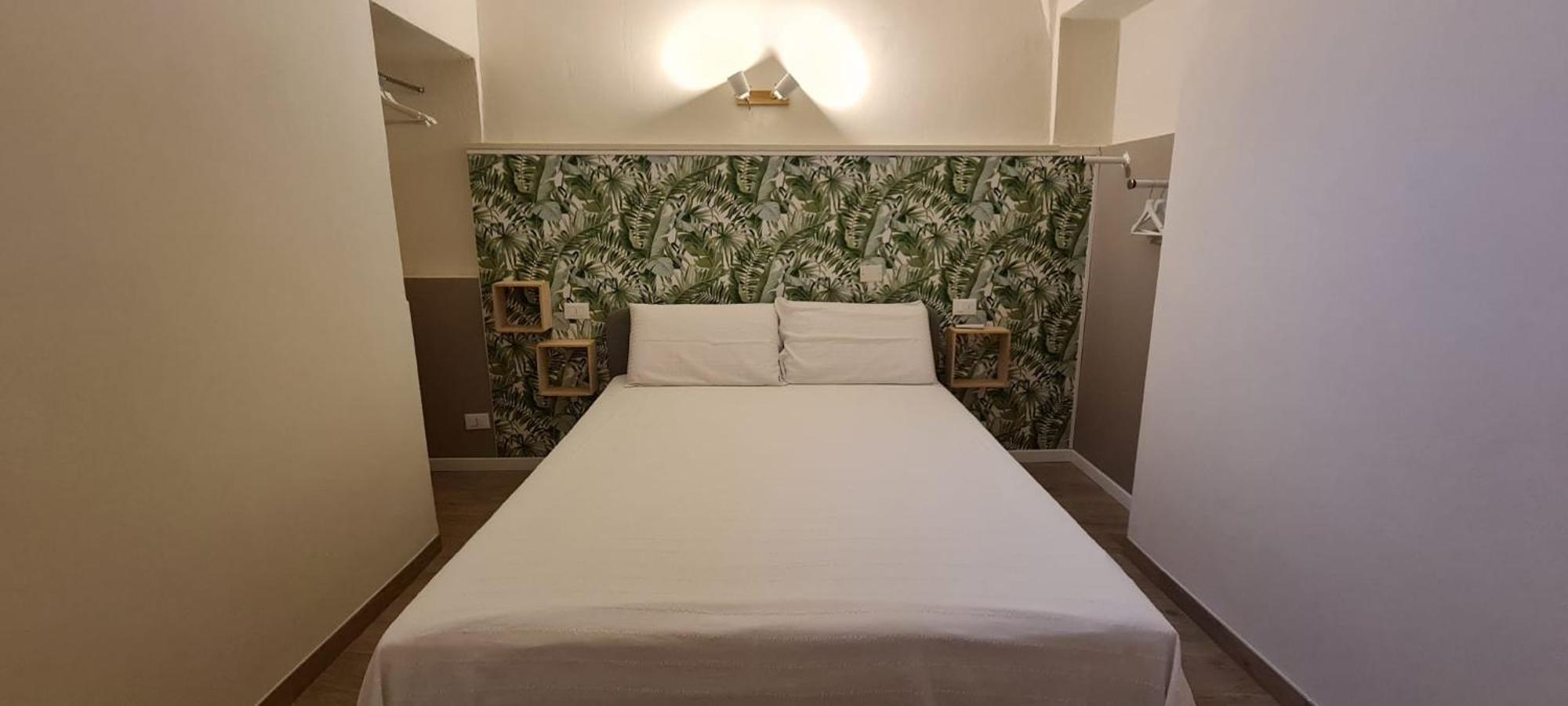 Casa Dritta Lägenhet Bordighera Exteriör bild