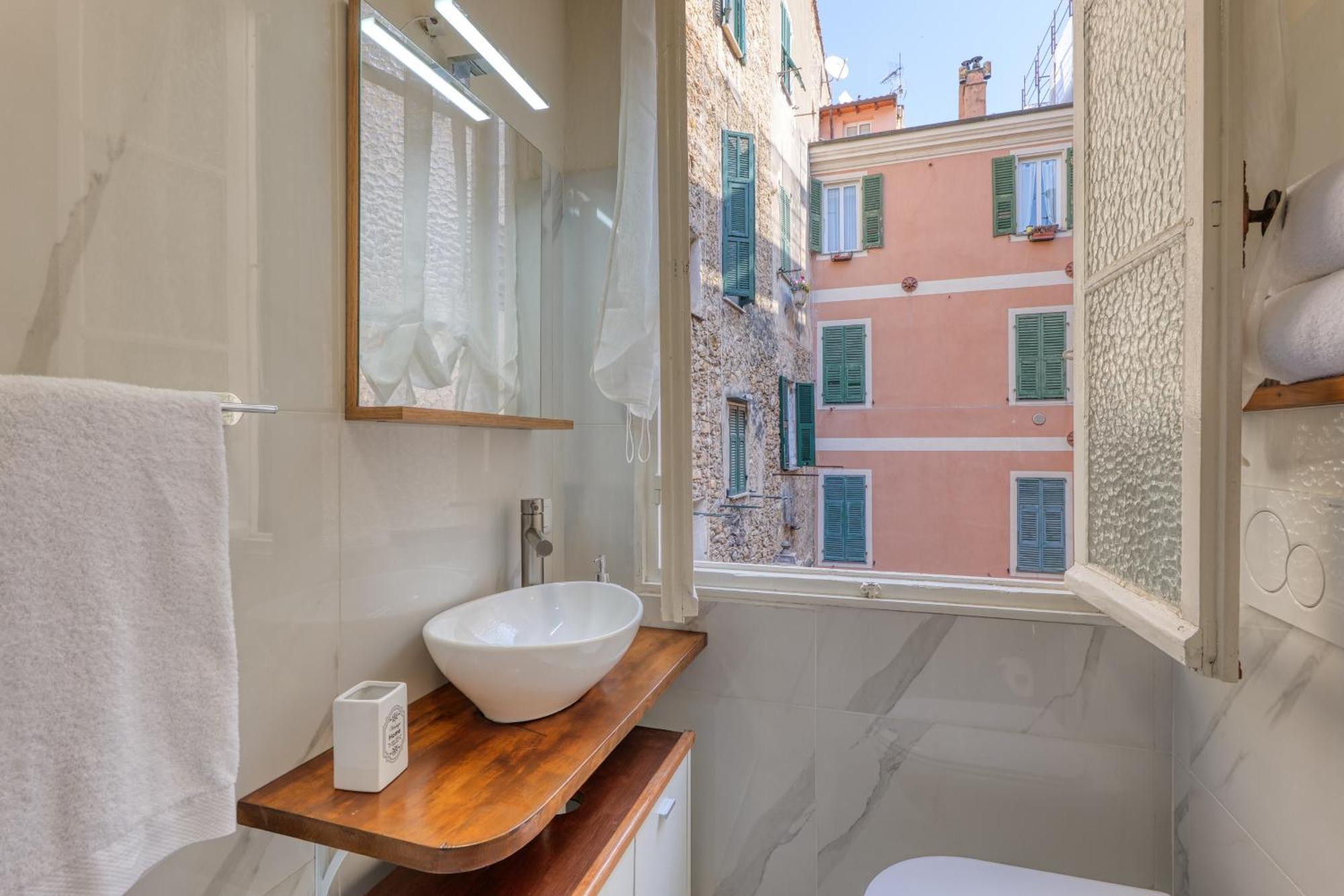 Casa Dritta Lägenhet Bordighera Exteriör bild